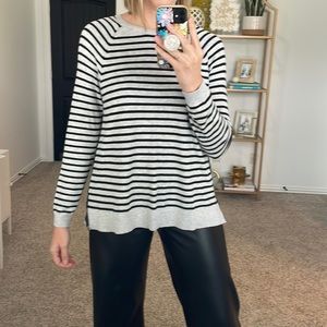 Vineyard Vines striped sweater with cashmere - women’s XL